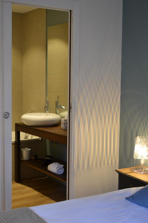 5 Chambres En Ville Κλερμόν Φεράν Δωμάτιο φωτογραφία